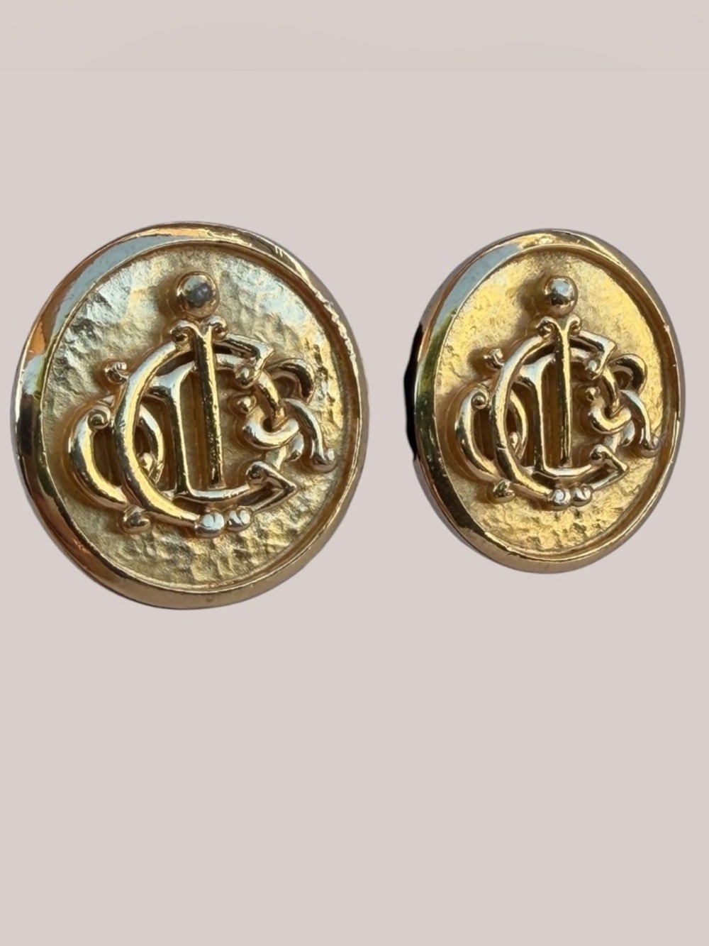Christian Dior Vintage 1980’s Logo Gold Clip Coin Earrings 1.25” Round Statement - Picture 4 of 13